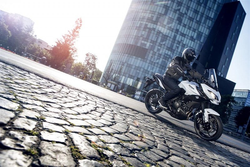 15MY_Versys 650_4