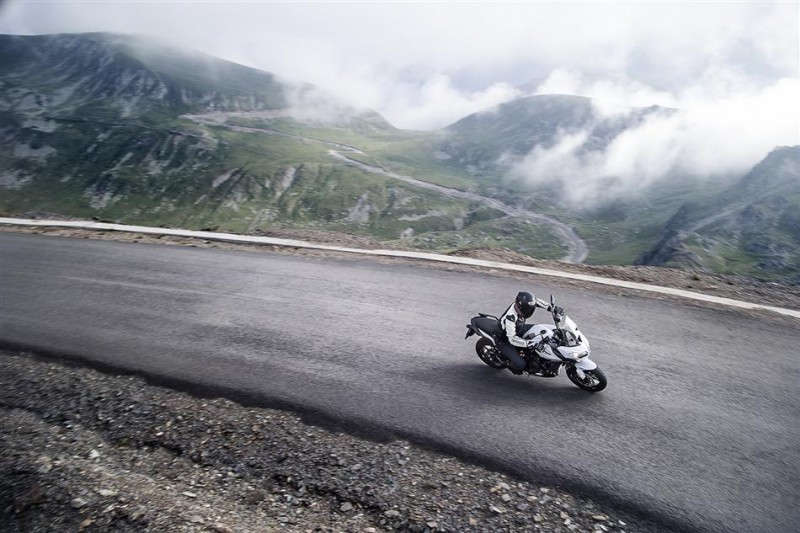 15MY_Versys 650_T4