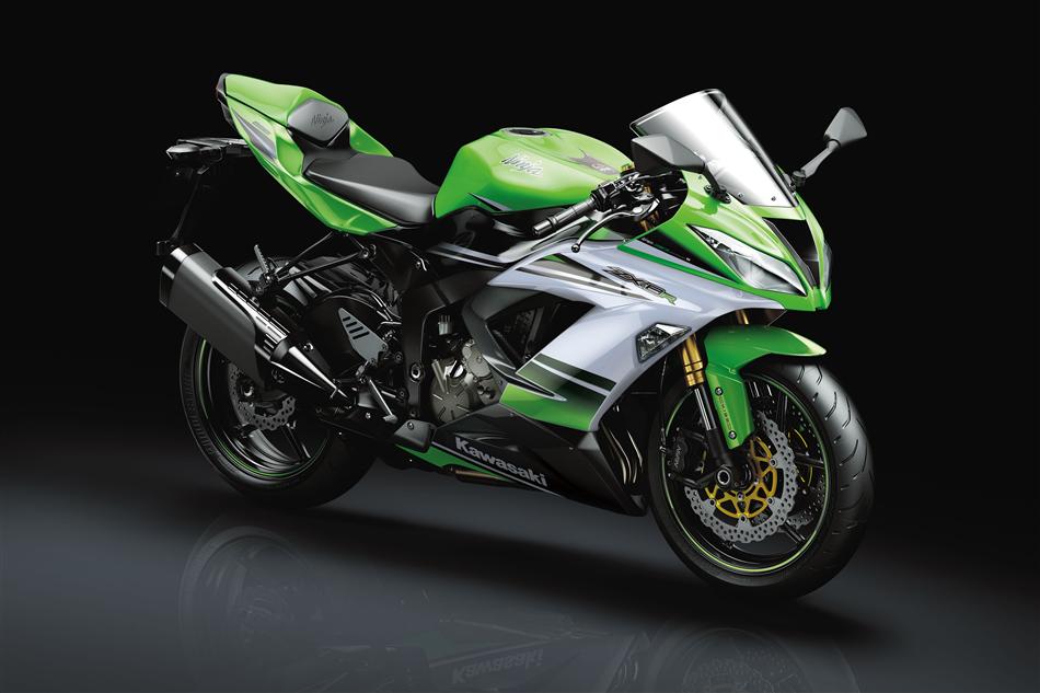 15ZX636F_40ALIM2SRF3CG_C_003