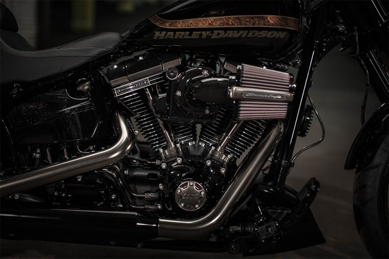 16-hd-cvo-pro-street-breakout-6-large