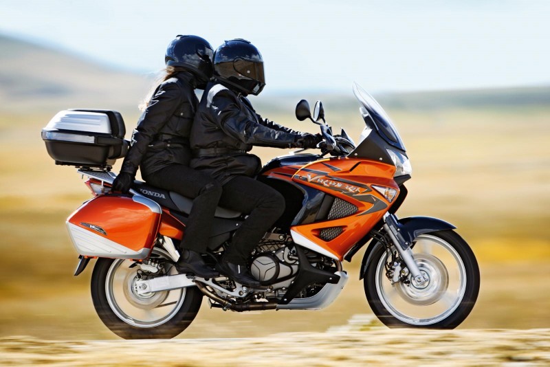 2008-Honda-VaraderoXL1000VAa