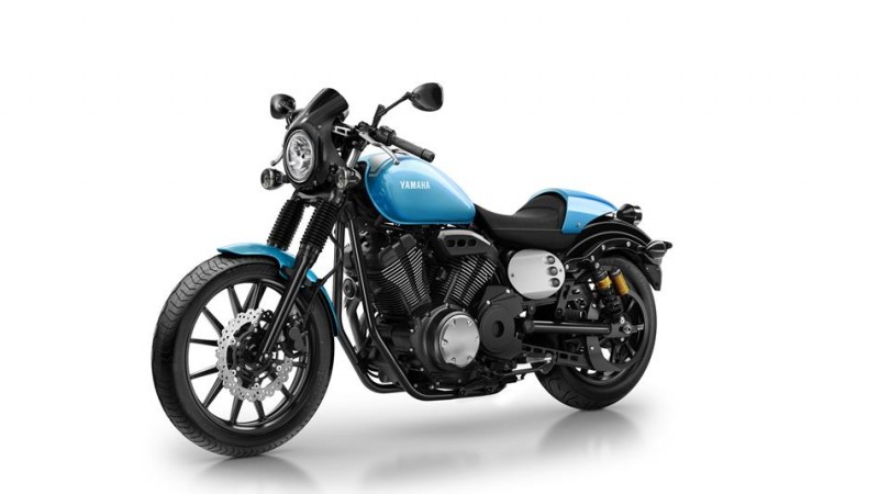 2015-Yamaha-XV950CR-EU-Glacier-Blue-Studio-007