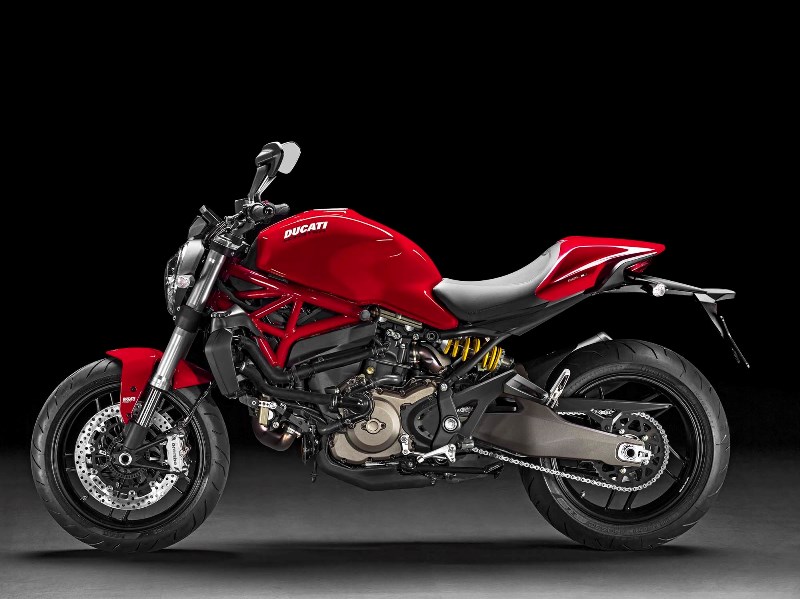 Ducati-Monster-821-05