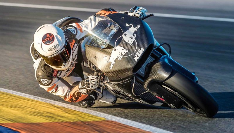 KTM-RC16_4-1200x800