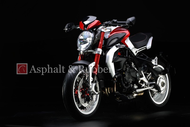 MV-Agusta-Dragster-RR-leak-Asphalt-and-Rubber-16