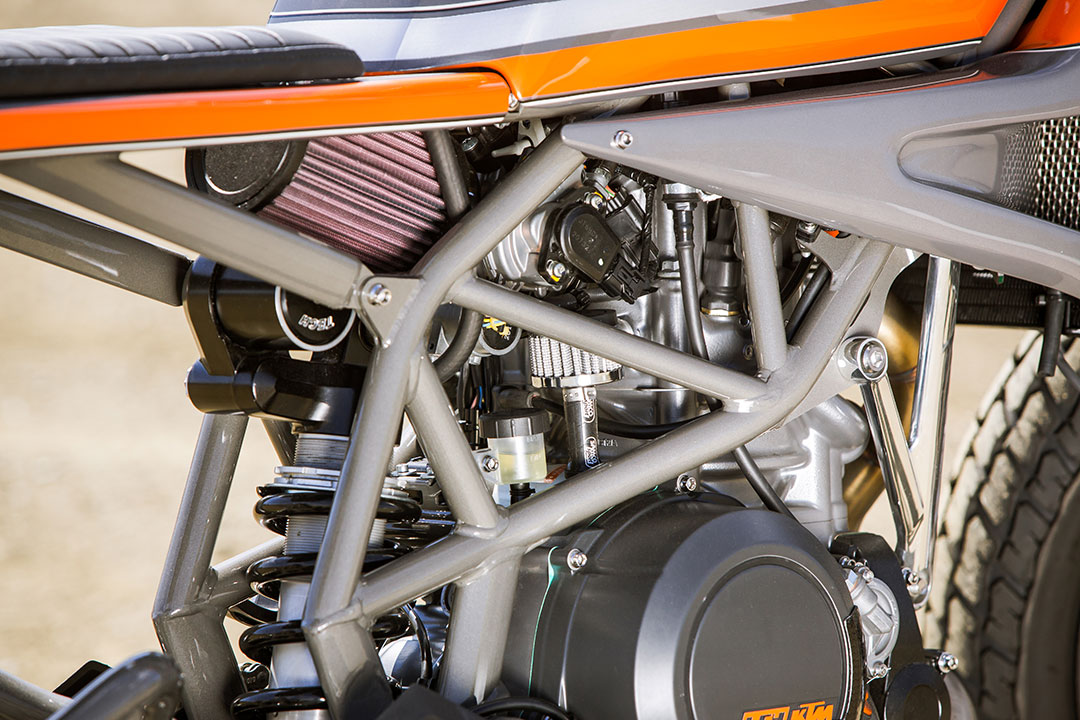 RSD-KTM-690-Tracker-8_Original