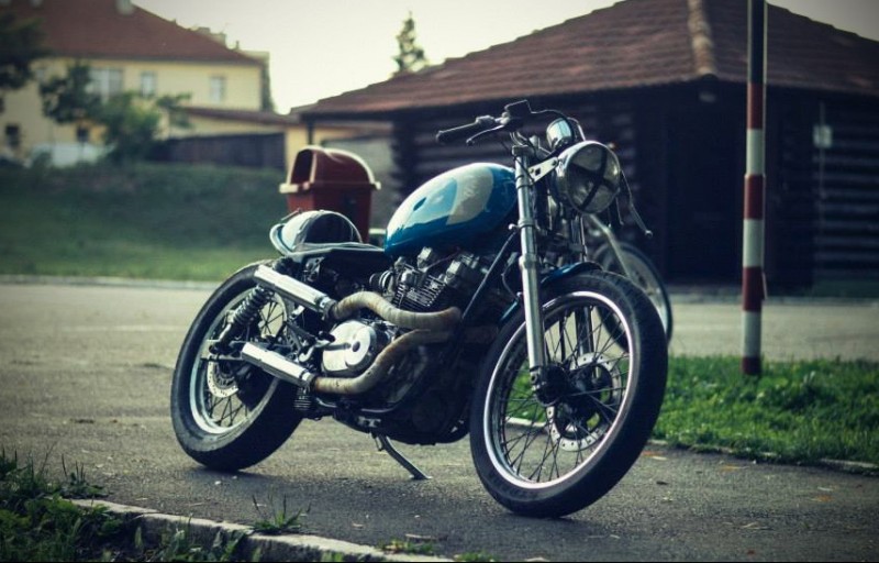Suzuki GS 500 Cafe Racer l