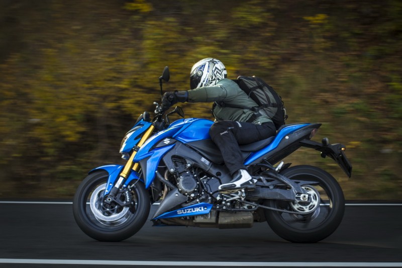 Suzuki GSX-S 1000 ABS_66