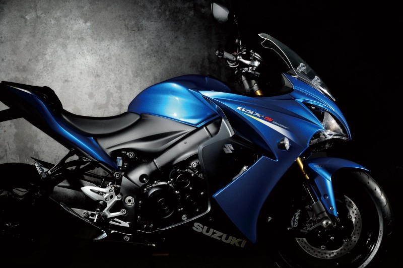 Suzuki GSX-S1000F 2015 (7)