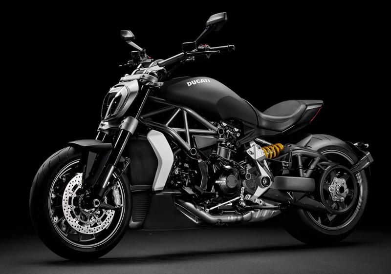 XDIAVEL03