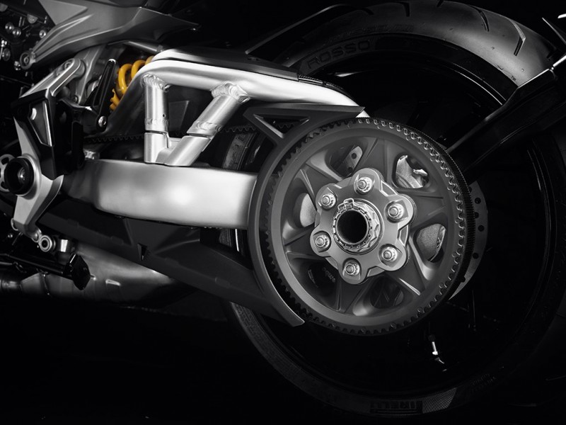XDIAVEL12