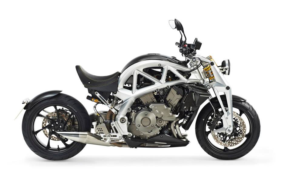 ariel ace (9)