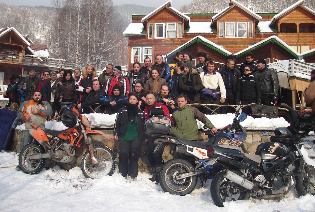 bikes on ice2