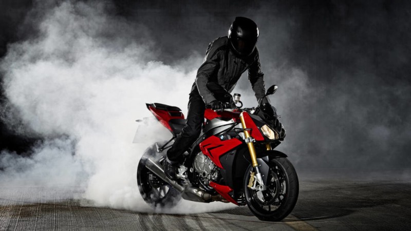 bmw s1000r