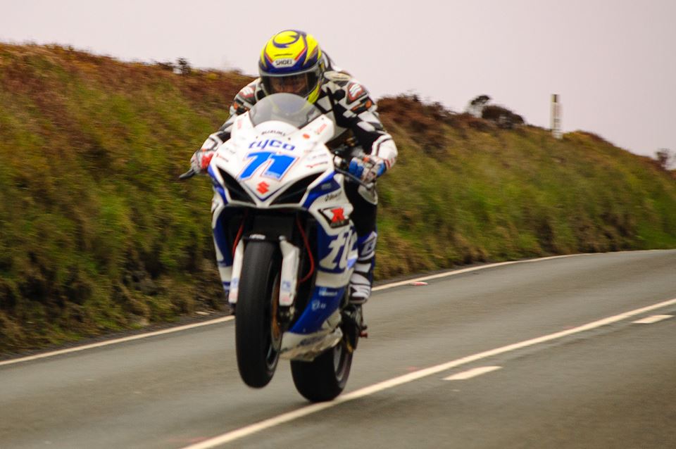 isle of man tt yoshi