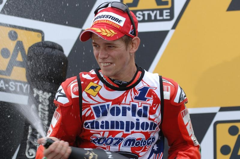stoner_motegi_2007.middle
