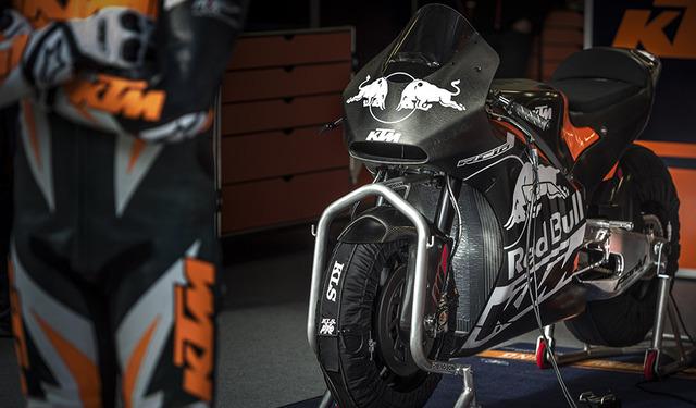 KTM RC16