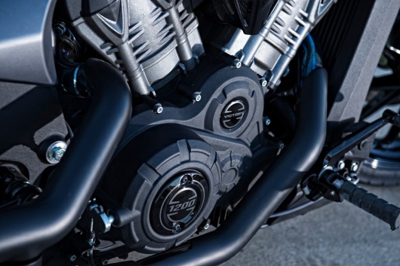 victory-motorcycles-2017-octane-13