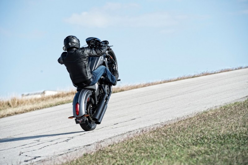 victory-motorcycles-2017-octane-19