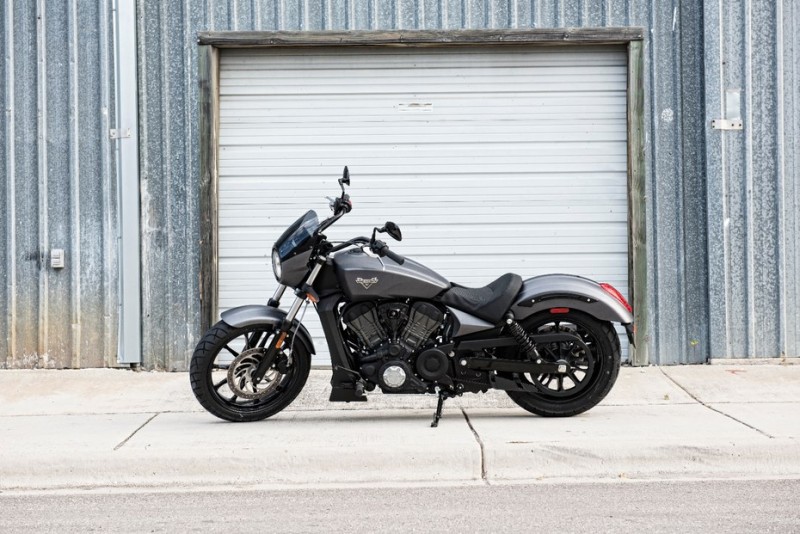 victory-motorcycles-2017-octane-26