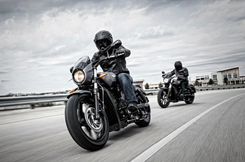 victory-motorcycles-2017-octane-8