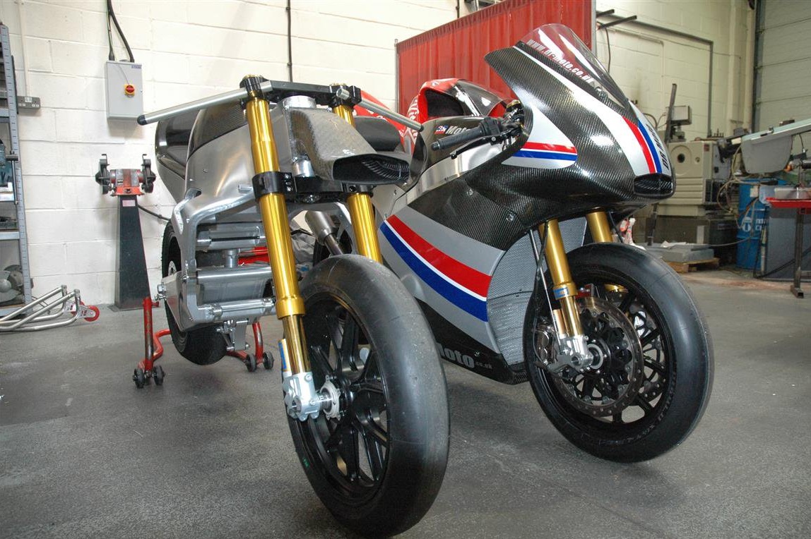 yamaha r1 motogp3