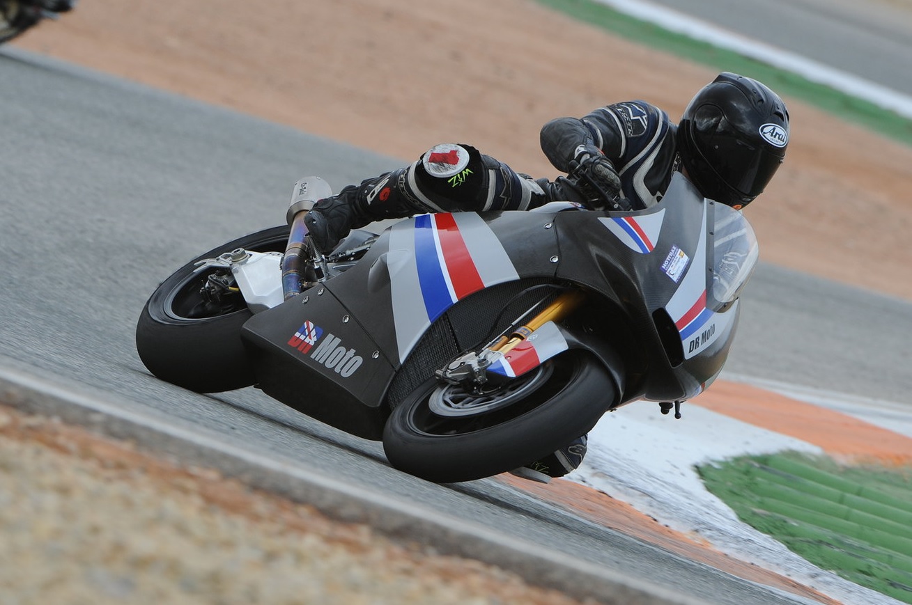 yamaha r1 motogp7