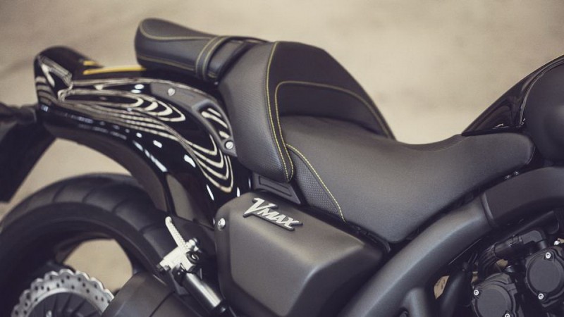 yamaha-vmax-60th-anniversary_16