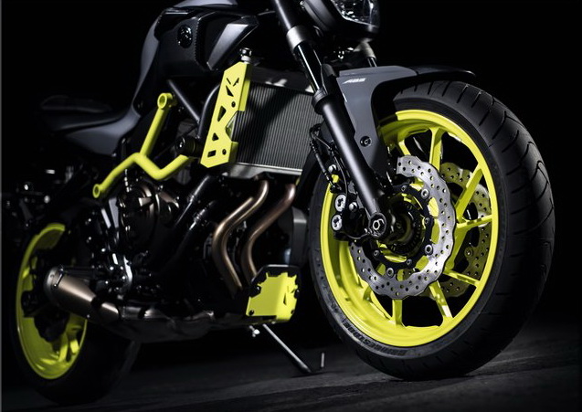 yamaha_2016_mt_07_moto_cage_details_004