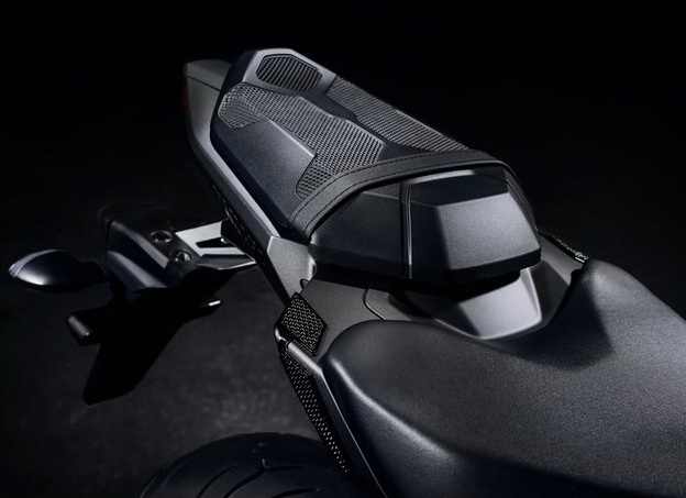yamaha_2016_mt_07_moto_cage_details_010